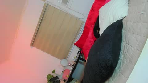 Snapshot of ahtisa_khalifa chatting on May 15, 2026, 8:21 am AHTISA online show from May 15, 2026, 8:21 am