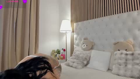 Sarah online show from July 22, 2026, 9:34 am