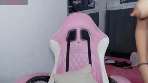 Aida online show from February 17, 2026, 11:44 pm