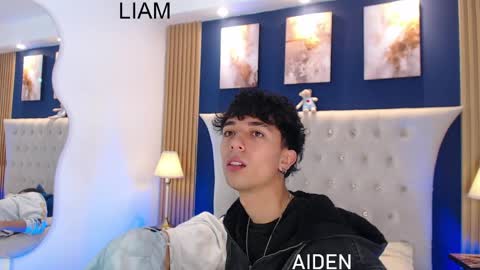 Snapshot of aiden_rivers_ chatting on May 23, 2026, 1:15 pm Aiden online show from May 23, 2026, 1:15 pm