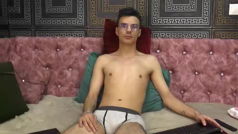 Aiden online show from November 23, 2025, 5:57 pm