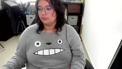 Catalina online show from November 8, 2025, 4:29 pm