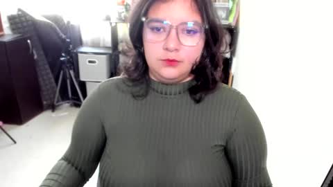 Catalina online show from November 14, 2025, 1:10 pm