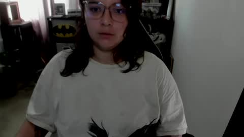 Catalina online show from April 30, 2026, 8:37 pm