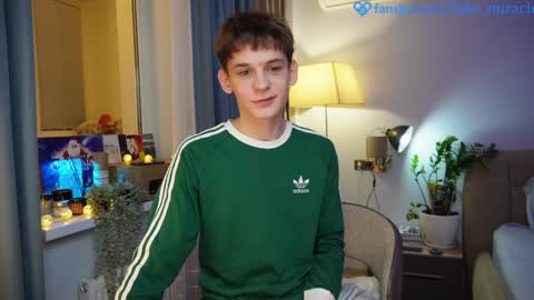 Snapshot of aiko_miracle chatting on December 9, 2024, 3:11 pm birthday here online show from December 9, 2024, 3:11 pm