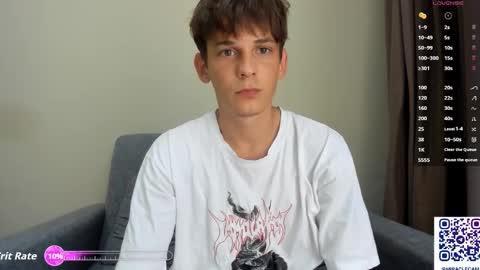 Snapshot of aiko_miracle chatting on October 2, 2025, 8:21 am birthday here online show from October 2, 2025, 8:21 am