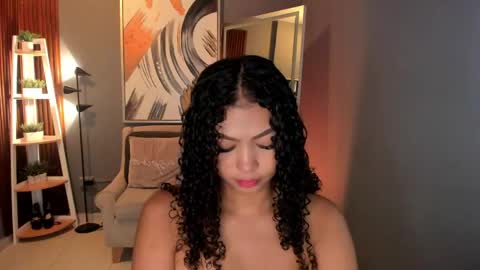 Alisson online show from April 24, 2026, 9:39 pm