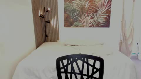 Snapshot of ailann_ chatting on May 25, 2026, 7:53 pm Alisson online show from May 25, 2026, 7:53 pm