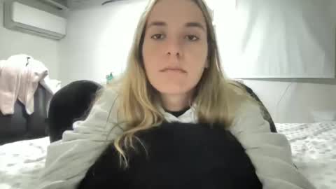 Aile online show from December 15, 2024, 6:07 am