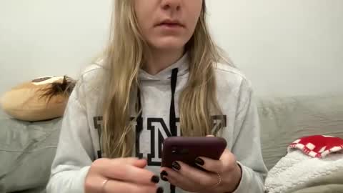 Aile online show from January 11, 2025, 10:19 am