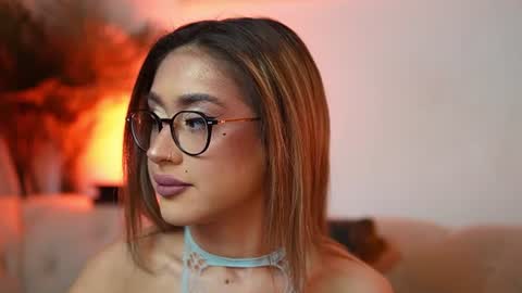 Snapshot of aileenaxa chatting on June 13, 2026, 9:13 pm Aileen online show from June 13, 2026, 9:13 pm