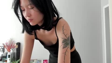 Snapshot of ailey_chao chatting on June 29, 2026, 3:35 am Ailey online show from June 29, 2026, 3:35 am