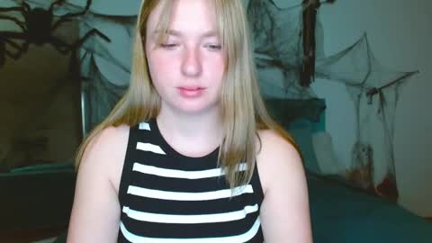 Snapshot of ailissa__fox chatting on October 29, 2025, 9:38 pm Alisa online show from October 29, 2025, 9:38 pm