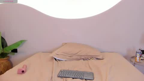 Snapshot of ainaah_ chatting on May 31, 2026, 6:09 pm Ainaah online show from May 31, 2026, 6:09 pm
