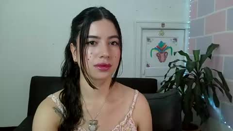 Snapshot of aine_ileana chatting on July 7, 2026, 1:15 pm J online show from July 7, 2026, 1:15 pm