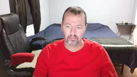 Snapshot of airbornelunsford39 chatting on May 3, 2026, 9:43 pm Daddy online show from May 3, 2026, 9:43 pm