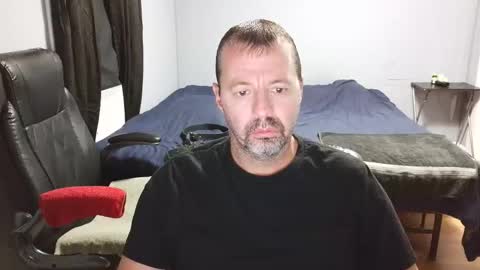 Snapshot of airbornelunsford39 chatting on May 6, 2026, 7:19 pm Daddy online show from May 6, 2026, 7:19 pm