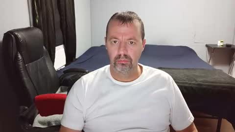 Snapshot of airbornelunsford39 chatting on May 10, 2026, 5:18 pm Daddy online show from May 10, 2026, 5:18 pm