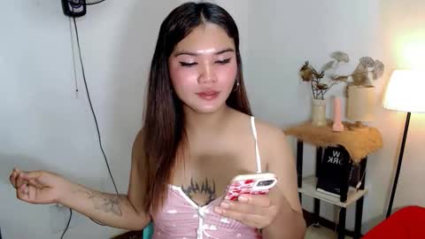 airy_lust online show from January 8, 2026, 6:43 pm