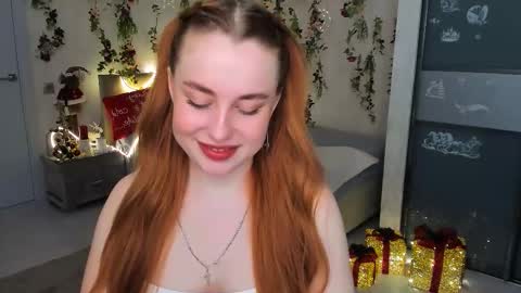 Louise online show from December 18, 2025, 4:07 am