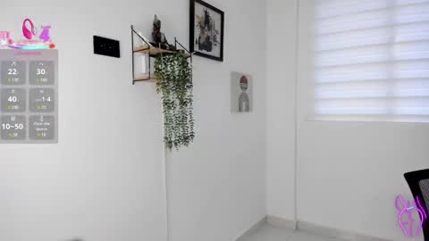 Snapshot of aisha_es chatting on May 25, 2026, 9:21 pm Aisha online show from May 25, 2026, 9:21 pm