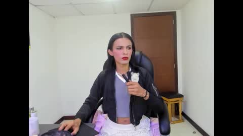 Aisha online show from March 20, 2026, 3:44 am
