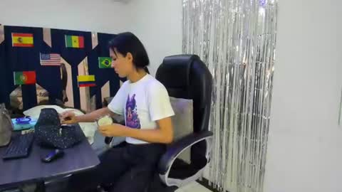 Snapshot of aisha_hotts777 chatting on June 14, 2026, 7:38 pm Aisha online show from June 14, 2026, 7:38 pm