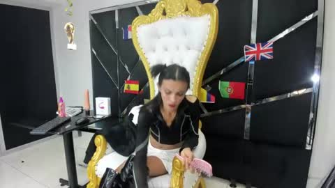 Snapshot of aisha_hotts777 chatting on June 20, 2026, 8:22 pm Aisha online show from June 20, 2026, 8:22 pm
