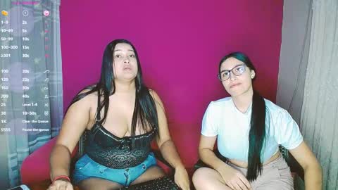 aisha_stacey0410 online show from February 26, 2025, 2:59 am