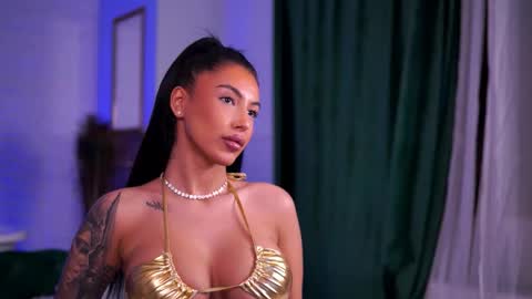 Maddy online show from December 14, 2025, 7:51 pm