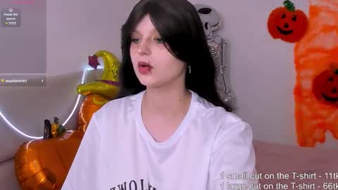 Aisha online show from October 27, 2025, 9:13 am