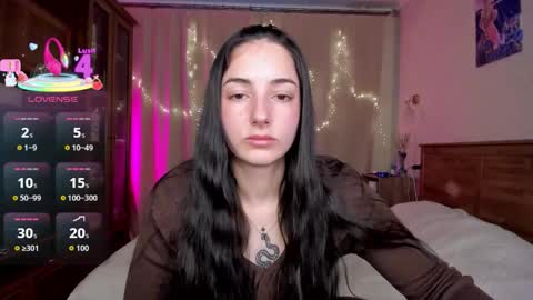 Aisha online show from January 15, 2026, 12:43 pm