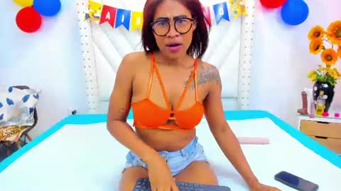 Snapshot of aishainti chatting on June 13, 2026, 2:37 pm aishainti online show from June 13, 2026, 2:37 pm