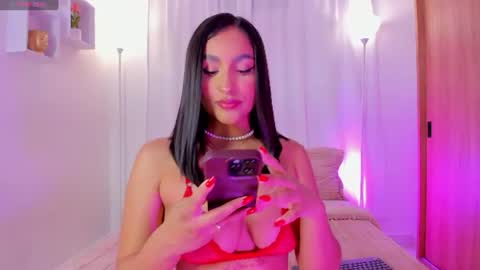 Snapshot of aishapeyton_ chatting on July 7, 2026, 7:34 am Aisha online show from July 7, 2026, 7:34 am