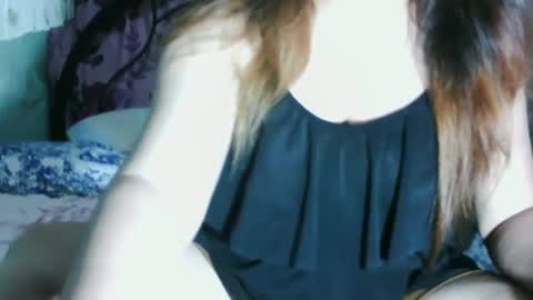 Snapshot of aislahrose chatting on January 15, 2025, 3:33 am rosie online show from January 15, 2025, 3:33 am