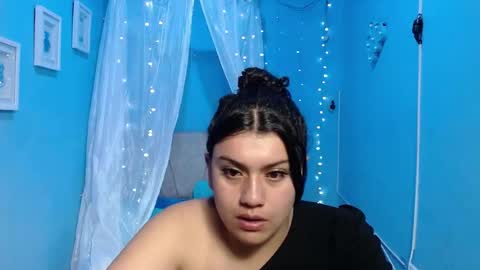 Snapshot of aisling_roisin chatting on July 14, 2026, 1:39 pm roisin online show from July 14, 2026, 1:39 pm