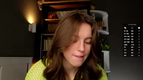 Snapshot of aislyfarran chatting on May 31, 2026, 1:25 am Aliza online show from May 31, 2026, 1:25 am