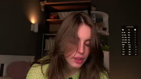 Snapshot of aislyfarran chatting on June 9, 2026, 1:17 am Aliza online show from June 9, 2026, 1:17 am