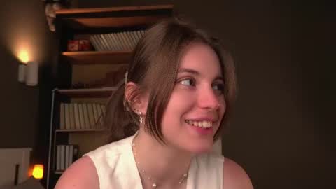 Snapshot of aislyfarran chatting on June 24, 2026, 1:15 am Aliza online show from June 24, 2026, 1:15 am