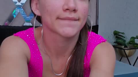 Snapshot of aitana_baker_ chatting on January 18, 2025, 12:57 pm little aitana online show from January 18, 2025, 12:57 pm