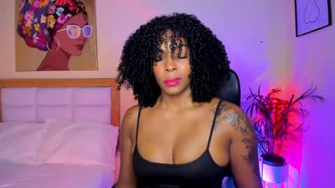 Aitana Brown online show from May 3, 2026, 1:28 pm