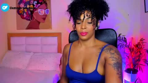Snapshot of aitana_brown chatting on May 15, 2026, 9:55 pm Aitana Brown online show from May 15, 2026, 9:55 pm