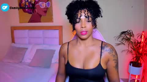 Snapshot of aitana_brown chatting on June 21, 2026, 3:25 pm Aitana Brown online show from June 21, 2026, 3:25 pm