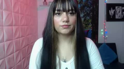 Aitana online show from December 19, 2024, 2:13 pm