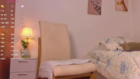 Snapshot of aitanaa1_ chatting on May 12, 2026, 9:56 pm Aitana online show from May 12, 2026, 9:56 pm