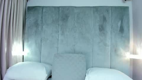 Snapshot of aitanajones1_ chatting on May 7, 2026, 10:42 am Aitana online show from May 7, 2026, 10:42 am