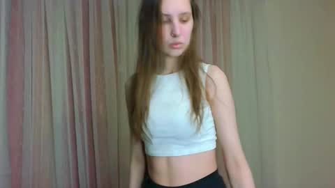 Snapshot of aivitina chatting on February 9, 2026, 4:55 pm aivitina online show from February 9, 2026, 4:55 pm