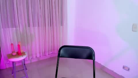 sofia online show from March 10, 2026, 10:48 pm