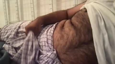Snapshot of ajeeb_najeeb chatting on December 18, 2025, 6:19 am BigHairyGuy online show from December 18, 2025, 6:19 am