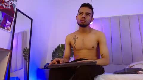 aji_golds online show from June 29, 2026, 4:07 pm